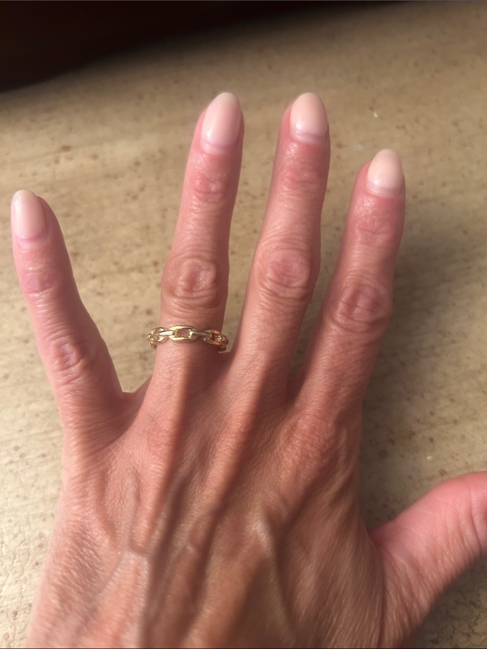 Gold Chain-Link Women’s Ring - Elegant Gold Band